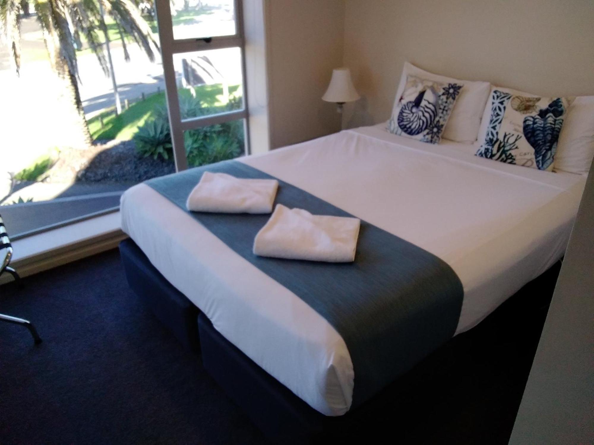 Esplanade Apartments Whitianga Ngoại thất bức ảnh