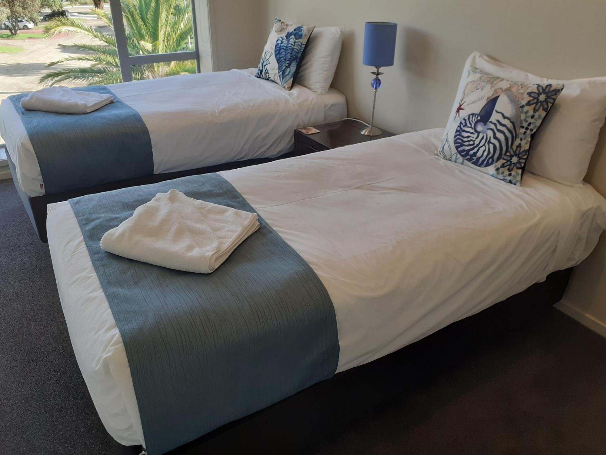 Esplanade Apartments Whitianga Ngoại thất bức ảnh
